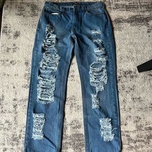 Fashion Nova Women's‎ Ripped Blue Jeans